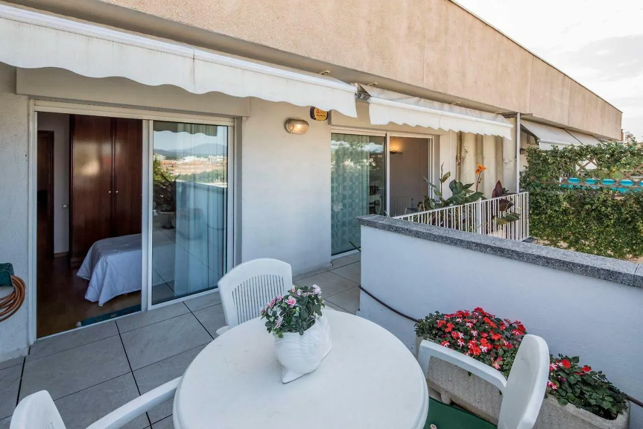 Atico Con Gran Terraza En El Corazon De Girona Apartment