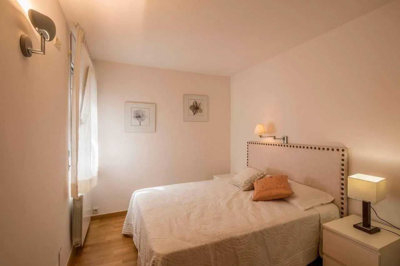 Atico Con Gran Terraza En El Corazon De Girona Apartment